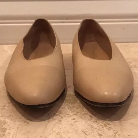 ANN TAYLOR Tan Leather Capped Toe Ballet Flats 6.5 - Picture 5 of 8